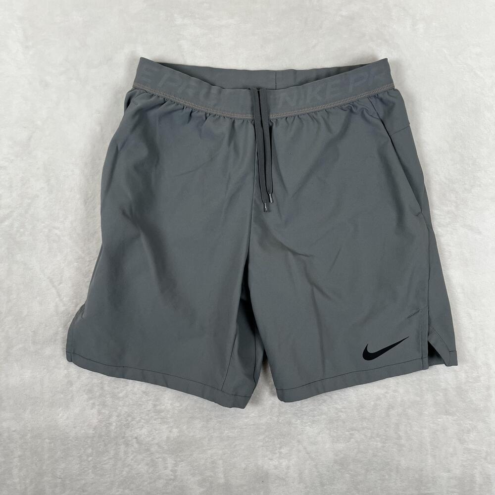 Nike Pro Dri-FIT Shorts Mens Medium Gray 7 Inseam Training Gym Athletic Pockets